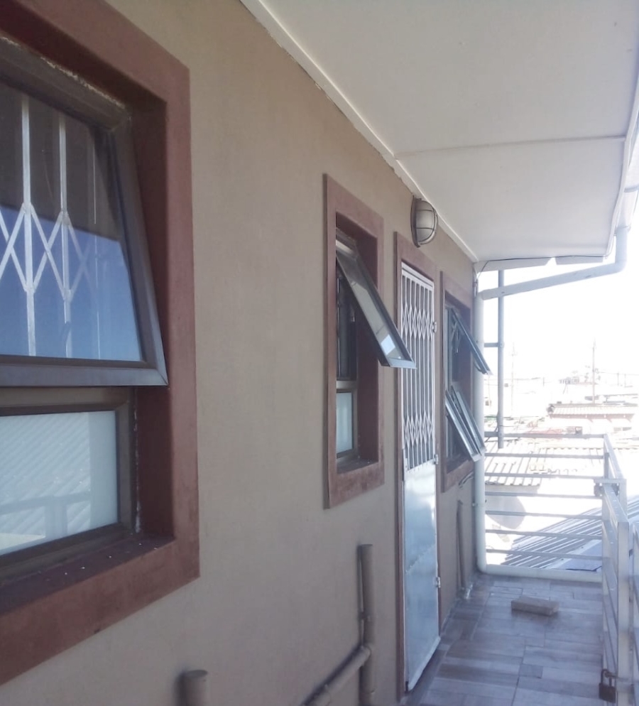 4 Bedroom Property for Sale in Delft Western Cape